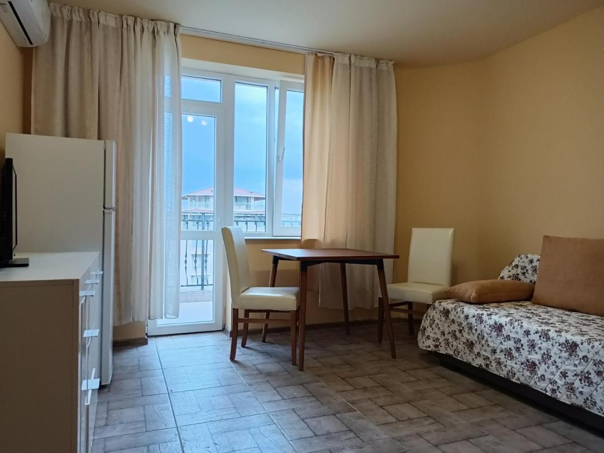 Astara Apartments Приморско Екстериор снимка
