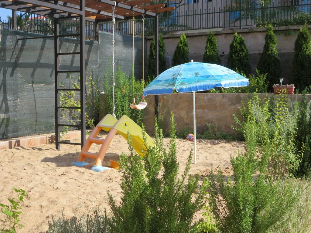 Astara Apartments Приморско Екстериор снимка