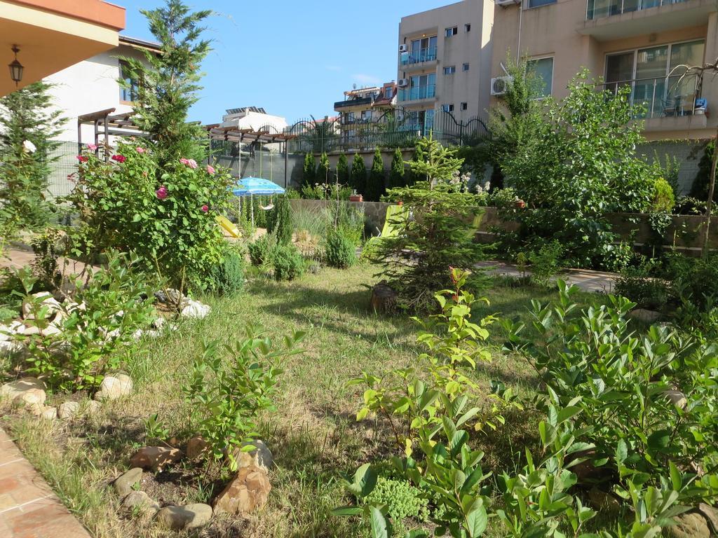 Astara Apartments Приморско Екстериор снимка